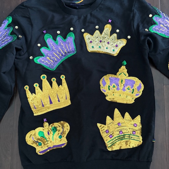Mardi Gras Crown sparkle Embellished Black Sweatshirt small - Picture 2 of 3